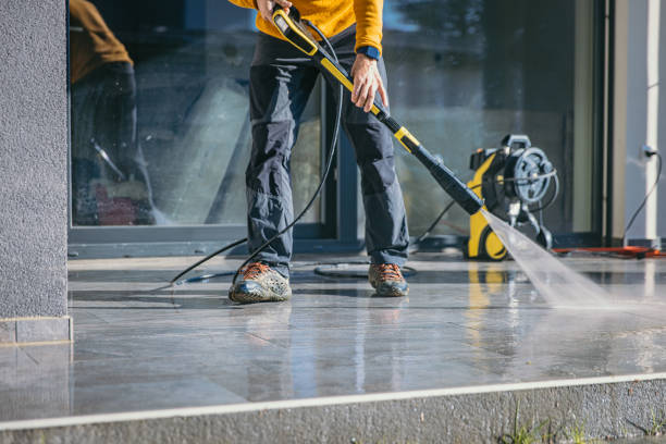 Best Deck Pressure Washing  in New London, TX