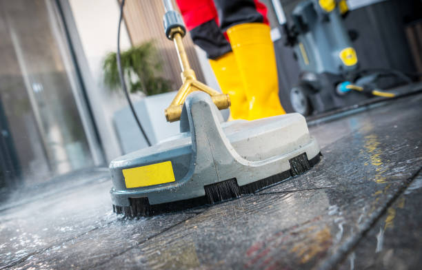 Best Garage Pressure Washing  in New London, TX